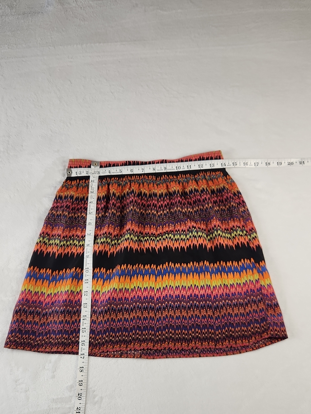 Kensie Mini Skirt Multicolor Zig Zag Pattern and Elastic Waistband Size M - Picture 6 of 16